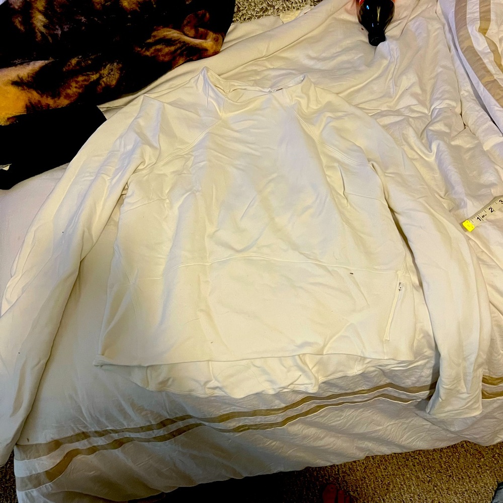 Lululemon long sleeve soft white shirt/sweater size 12